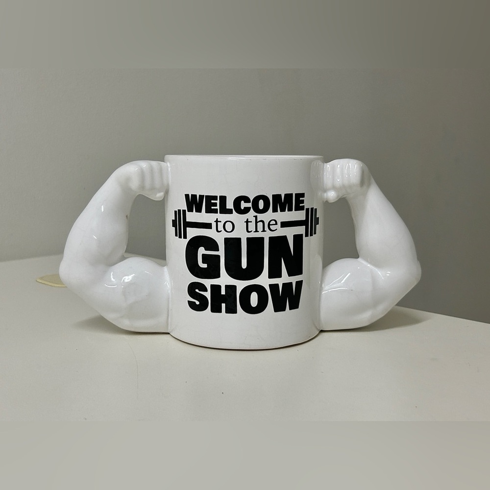 24 oz Double Arm Handled WELCOME TO THE GUN SHOW Gym Fitness Ceramic Coffee Mug